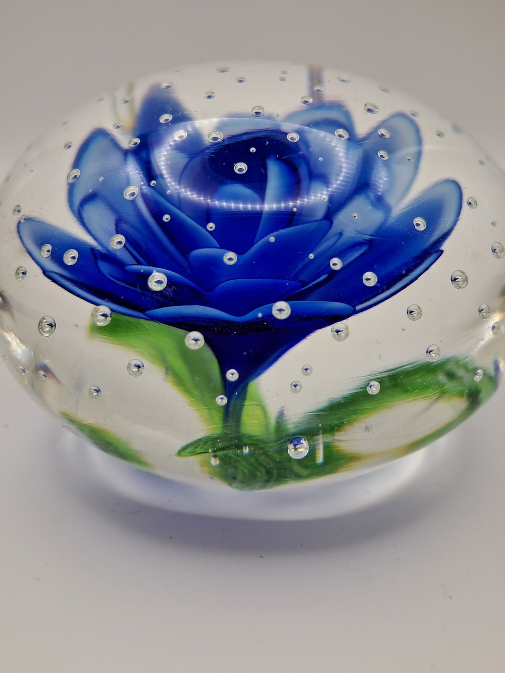 ​Vintage Controlled Bubble Blue Flower Art Glass Paperweight 3" Ground Base